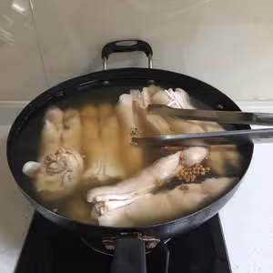 老爸私房菜—秘制豬蹄