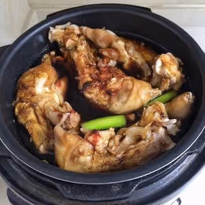 老爸私房菜—秘制豬蹄