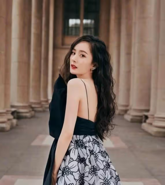誰說離婚女人不值錢?這8位離婚的女星,真是一個比一個瀟灑