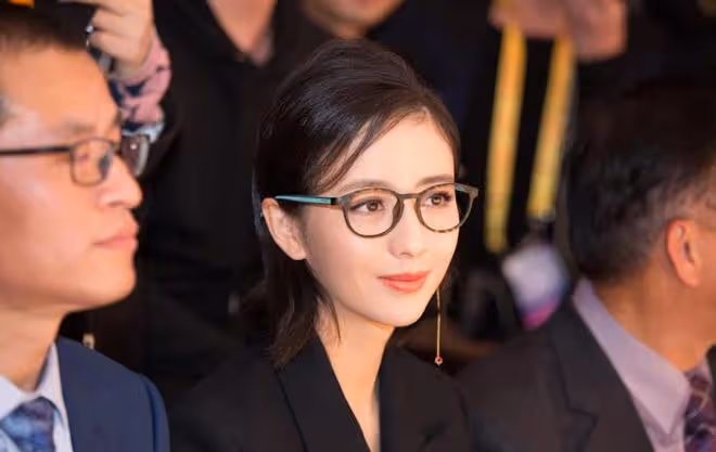誰說離婚女人不值錢?這8位離婚的女星,真是一個比一個瀟灑