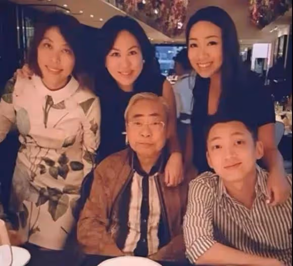 人走茶涼！84歲「爺孫戀」男主離 世　生前女友上千卻「無一人出席葬禮」：人性真經不起考驗
