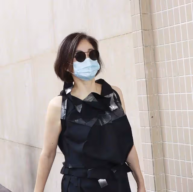 賭王最美的孫女!3歲痛失雙親成孤兒「大婚爺爺親自送出嫁」今現身告別式「低調打扮」仍難掩名媛氣質