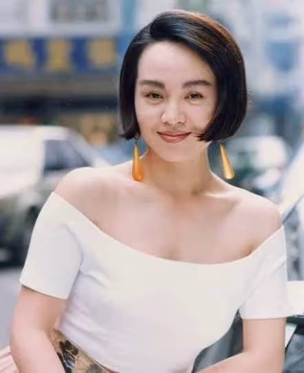 她25歲未婚產子!崔苔菁當年「挺8月孕肚」斷開四個月戀情 如今投入佛祖懷抱:「我不再眷戀了」