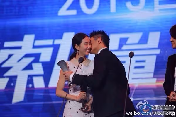 差17歲父女戀被酸!劉詩詩親吐心聲「是我配不上吳奇隆」 罕曝婚後生活「不需要刻意去說」酸民全服了