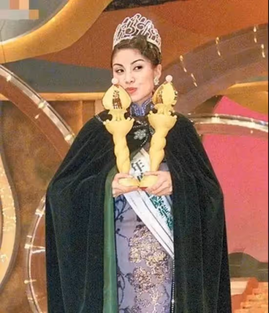 拜金拜金,拜到最後一無所有