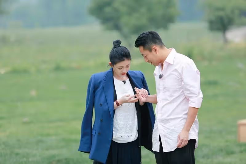 大S官宣再婚,具俊曄欲帶其回韓國生活,汪小菲兩孩子恐被改姓
