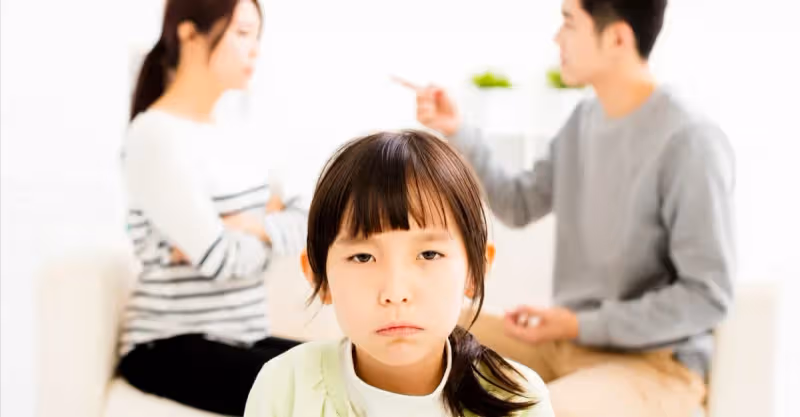 16年前女兒險些被婆婆送人，16年後兒媳：要你媽，還是要三口之家