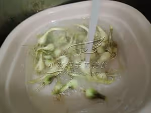 涼拌茭頭