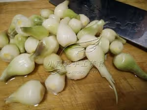 涼拌茭頭
