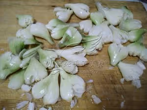 涼拌茭頭