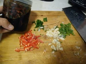 涼拌茭頭