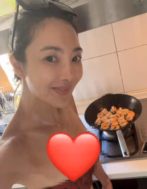 曹格老婆吳速玲曬下廚照　好身材意外成焦點