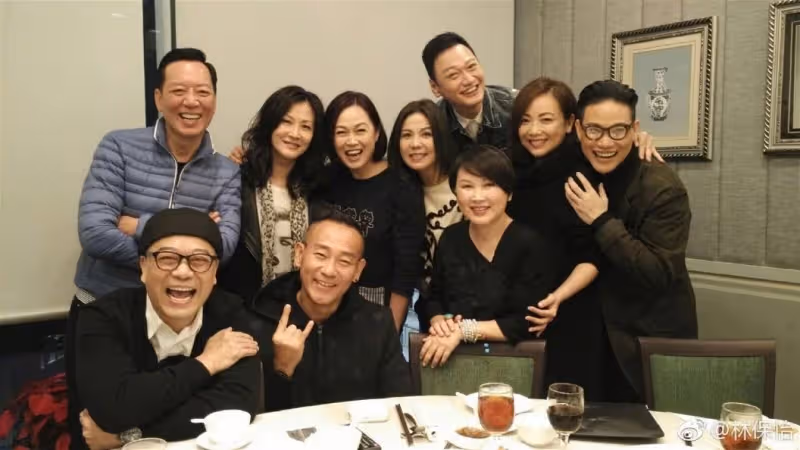曾為拍劇一個星期沒回家　歐陽震華睡公司廁所長椅