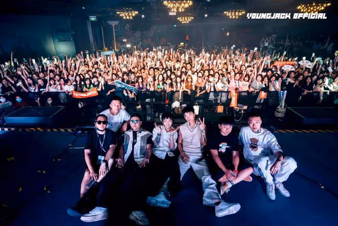 演出現場再出猥褻事件!多位女觀眾被摸,歌手本人霸氣活捉猥瑣男