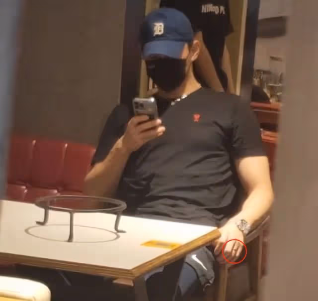孫楊戀情添實錘!與張豆豆合體逛街被偶遇,兩人甜蜜依偎感情穩定
