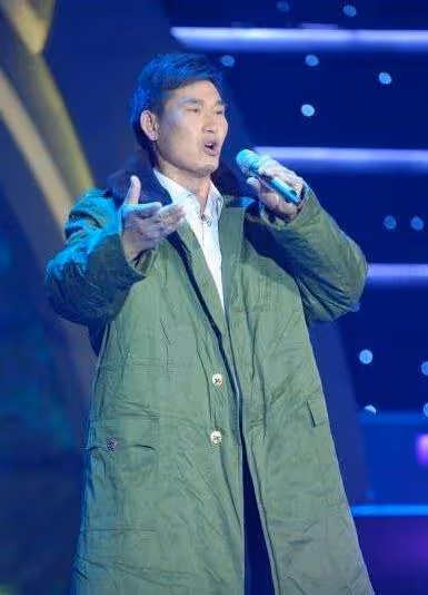 為登上《星光大道》，花費120萬負債40萬的崔苗，如今怎樣了？
