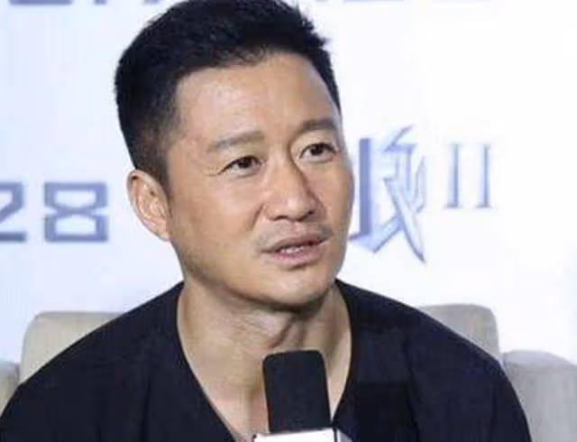 那英為何針對刀郎?當紅時期卻選擇隱退,看到吳京就明白了!