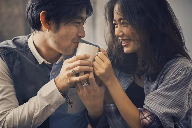 「公平點,輪流照顧婆婆」妯娌提議,嫂子:公平?她又沒給我買房