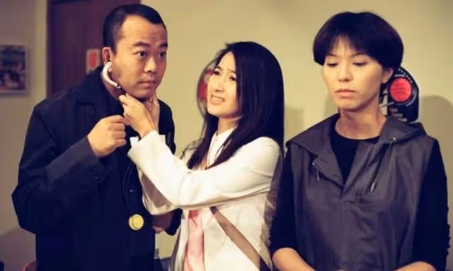 佩服!TVB收視福將曝曾一天拍足20個小時,試過睡過公司廁所椅子