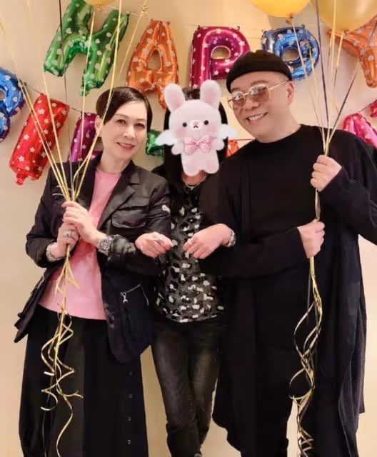 佩服!TVB收視福將曝曾一天拍足20個小時,試過睡過公司廁所椅子