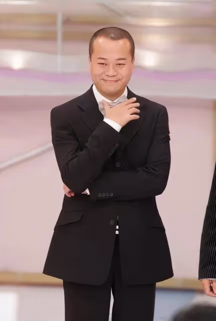 佩服!TVB收視福將曝曾一天拍足20個小時,試過睡過公司廁所椅子