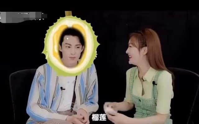 23歲男星外出聚餐,抽菸喝酒姿勢熟練,曾因抽菸疑被女星趕下房車