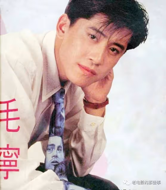 90年代十大帥氣男歌星今昔照，誰的變化大？