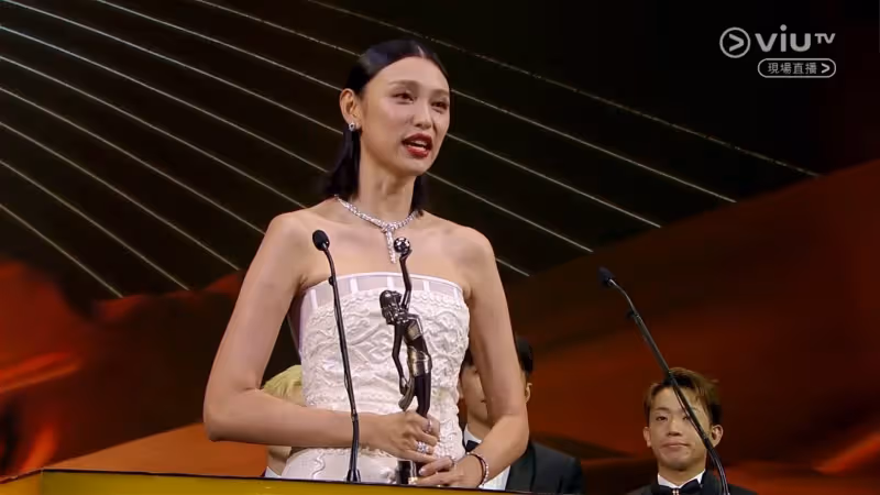 【金像獎2022】大熱奪最佳新演員　《梅艷芳》王丹妮淚謝廖啟智：我有聽你的話