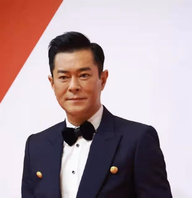 金像獎結果揭曉!85歲謝賢實至名歸當影帝,古天樂爆冷成陪跑