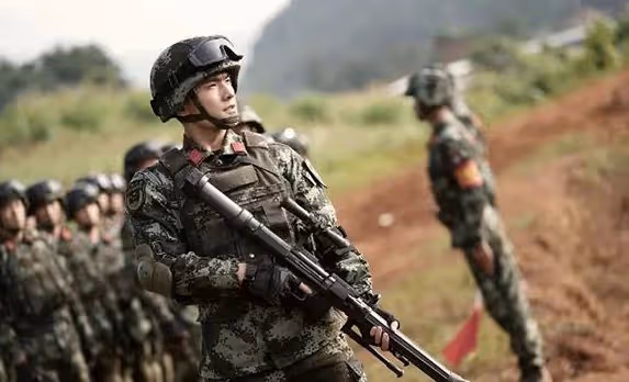 楊洋的《特戰榮耀》:我心裡有一團火,它溫暖著我的信仰!