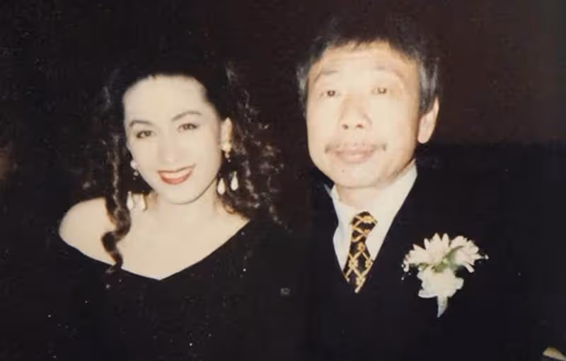 林正英「御用鬼後」王玉環,真實樣貌「賽過王祖賢」如今65歲仍然韻味十足,轉行做「保險女王」:成就女強人人生