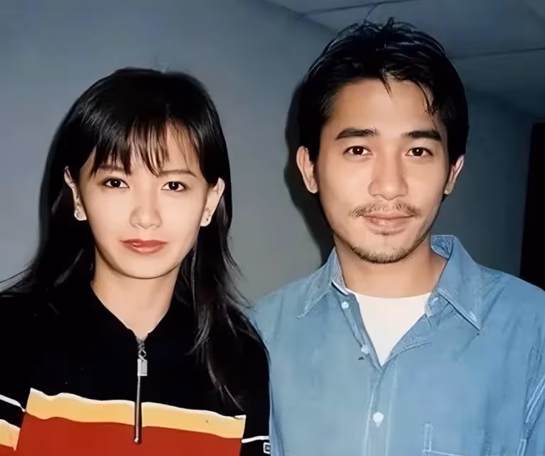 被梁朝偉寵愛了六年,最後輸給劉嘉玲,今56歲無業求工作,她到底經歷了什麼