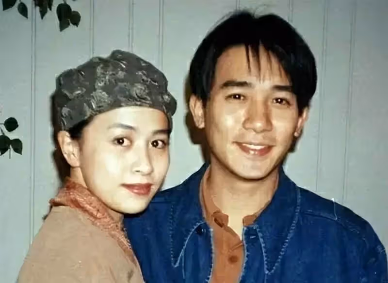 被梁朝偉寵愛了六年,最後輸給劉嘉玲,今56歲無業求工作,她到底經歷了什麼