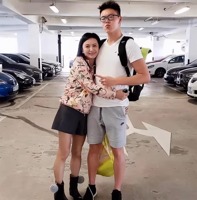 被梁朝偉寵愛了六年,最後輸給劉嘉玲,今56歲無業求工作,她到底經歷了什麼