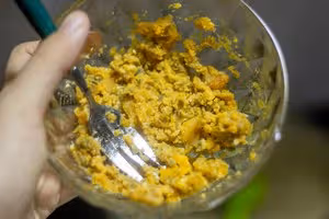 芋泥鹹蛋黃貝果🥯吃不膩的經典搭配‼️
