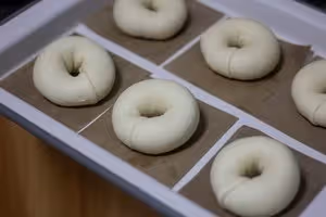 芋泥鹹蛋黃貝果🥯吃不膩的經典搭配‼️