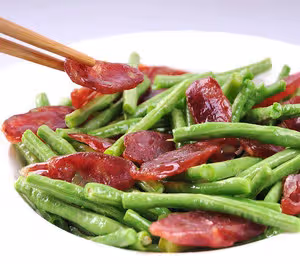 豇豆炒香腸