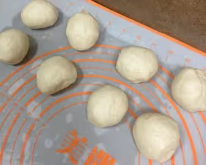 會拉絲的雞腿麵包