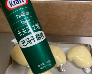 會拉絲的雞腿麵包