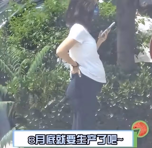 盧靖姍臨盆在即!挺8個月孕肚豪宅後院烤火,盼望韓庚早日回家
