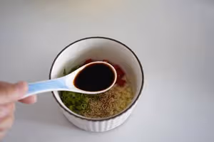 減脂必備，水煮菜搭檔萬能醬汁低卡蘸料