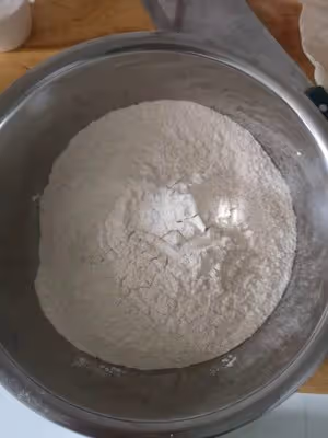 蘭州名小吃——（破皮襖）油壺喧（玉泉山莊同款）——燙麵苦豆餅