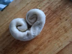 蘭州名小吃——（破皮襖）油壺喧（玉泉山莊同款）——燙麵苦豆餅