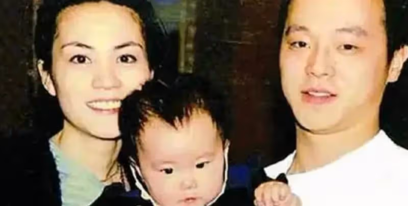 李亞鵬二胎得女,李嫣三個姐妹有三個媽,最終苦的是孩子