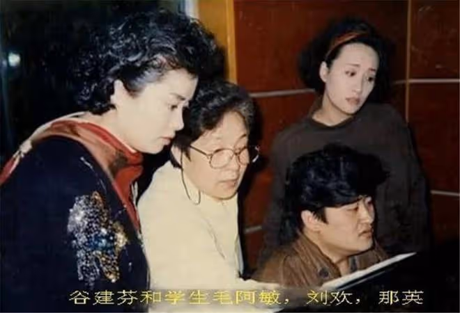 「青歌賽」7位歌手現狀,大多數人風光不再,1人已遺憾離世