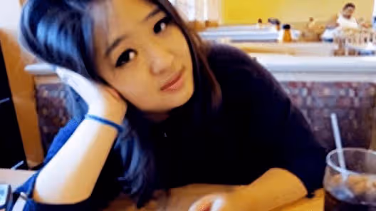 同樣是李連杰的基因 把利智和黃秋燕的孩子對比