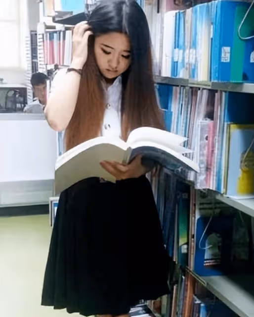 同樣是李連杰的基因 把利智和黃秋燕的孩子對比