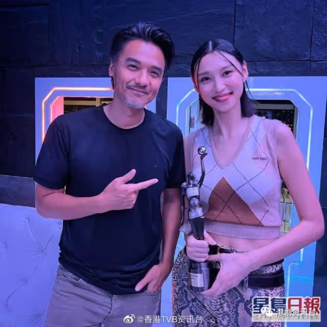 金像獎40丨馮德倫由美趕回港任頒獎嘉賓 明年回歸港產片再做導演