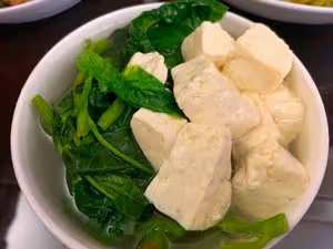 零基礎小白都能輕鬆快手做的超清淡青菜豆腐湯