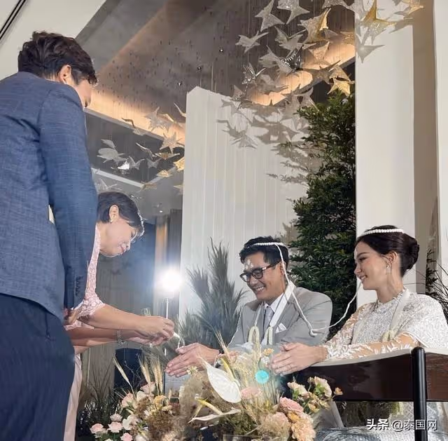 認識4 5年! 泰星Weir大婚深情告白妻子:感謝你出現在我的生命中